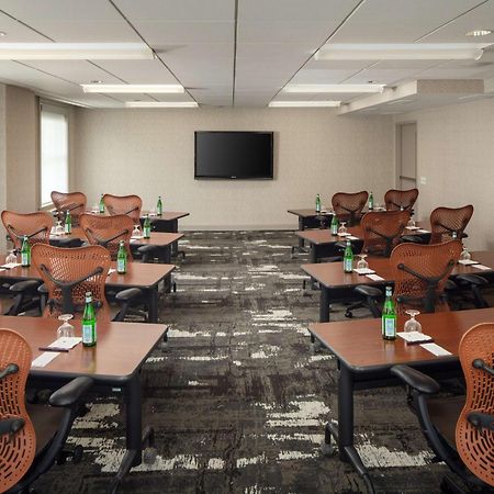 Doubletree Suites By Hilton Hotel Detroit Downtown - Fort Shelby Екстериор снимка