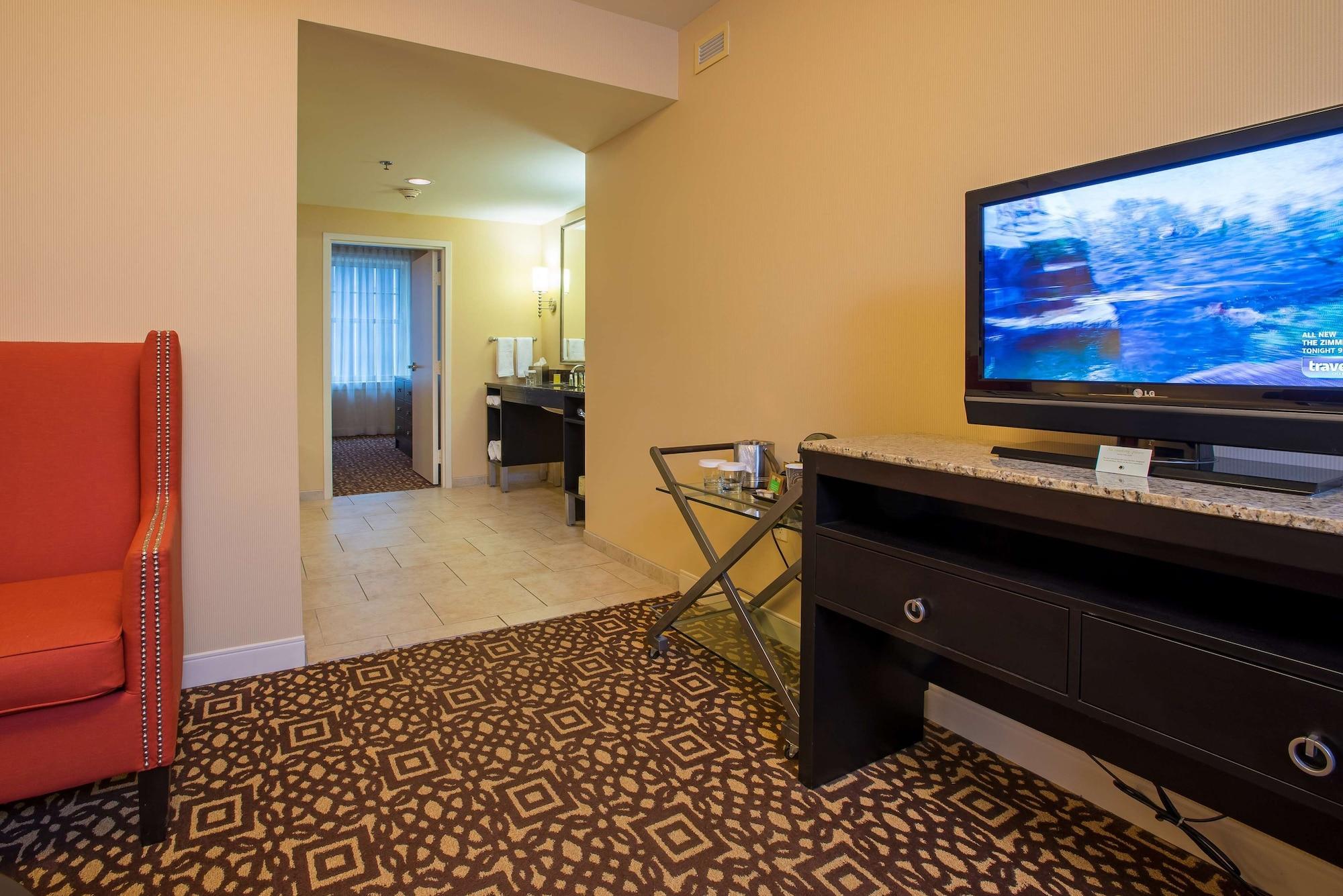Doubletree Suites By Hilton Hotel Detroit Downtown - Fort Shelby Екстериор снимка